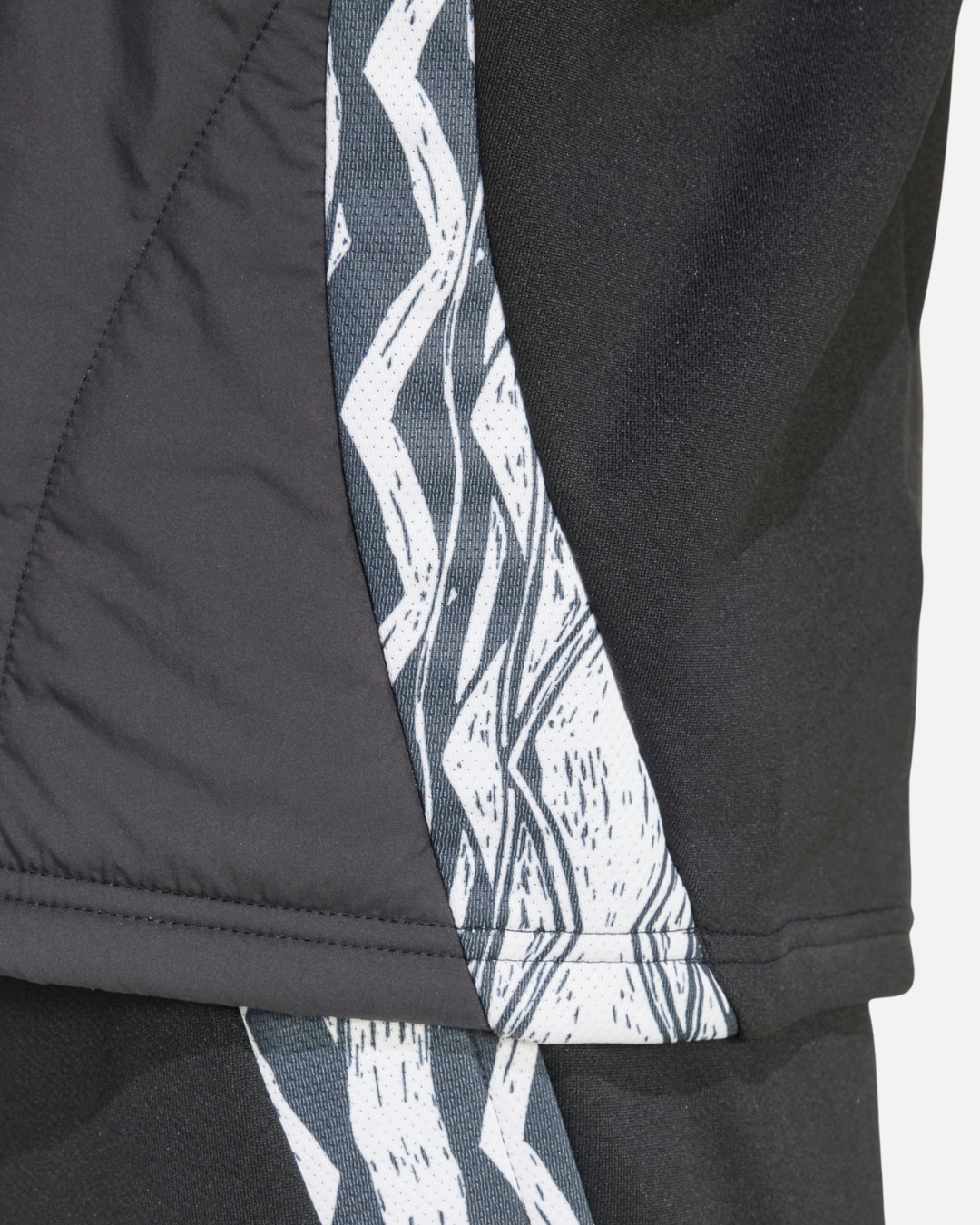 Haut 1/4 zip Arsenal 2025 Cagoule Intégrée - Noir/Rouge/vert