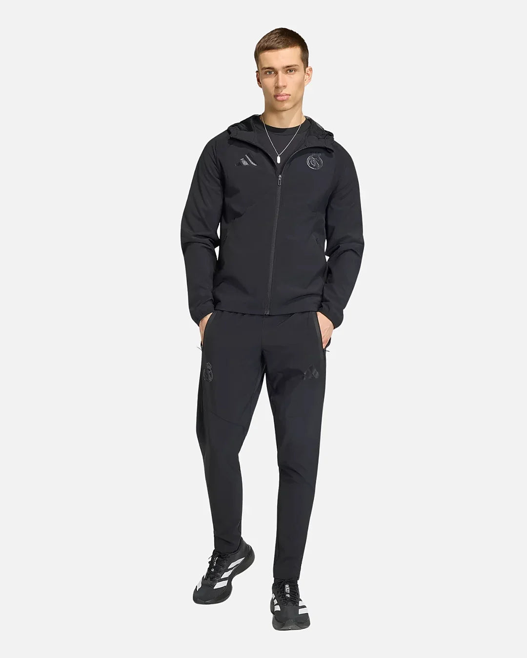 Veste Real Madrid Tiro Travel 2026 - Noir